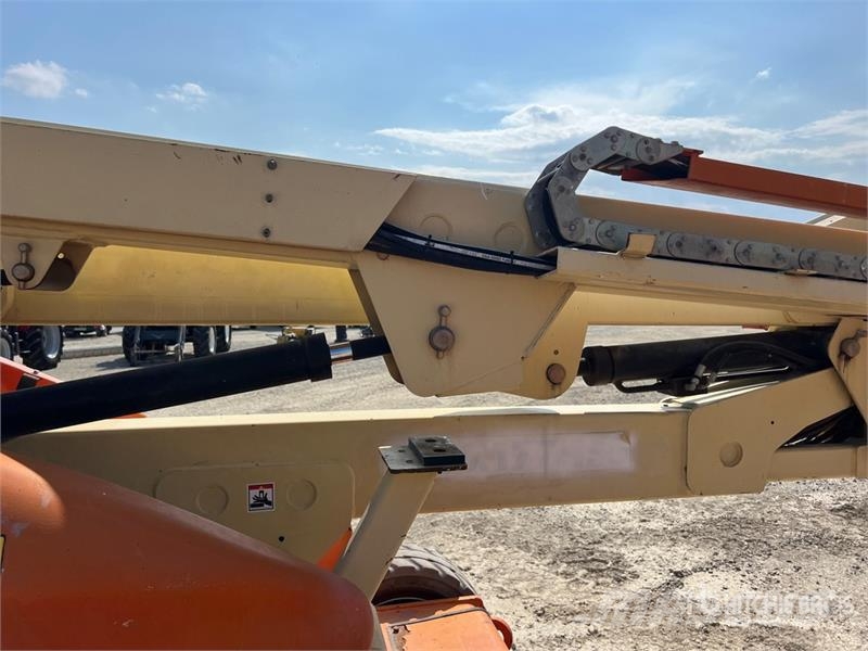 JLG E450AJ Articulating Boom Lift Iseliikuvad poomtõstukid