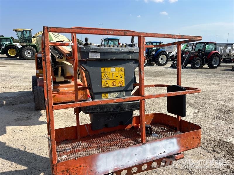 JLG E450AJ Articulating Boom Lift Iseliikuvad poomtõstukid