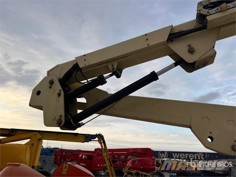 JLG E450AJ Electric Articulating Boom Lift Съчленени стрелови подемници