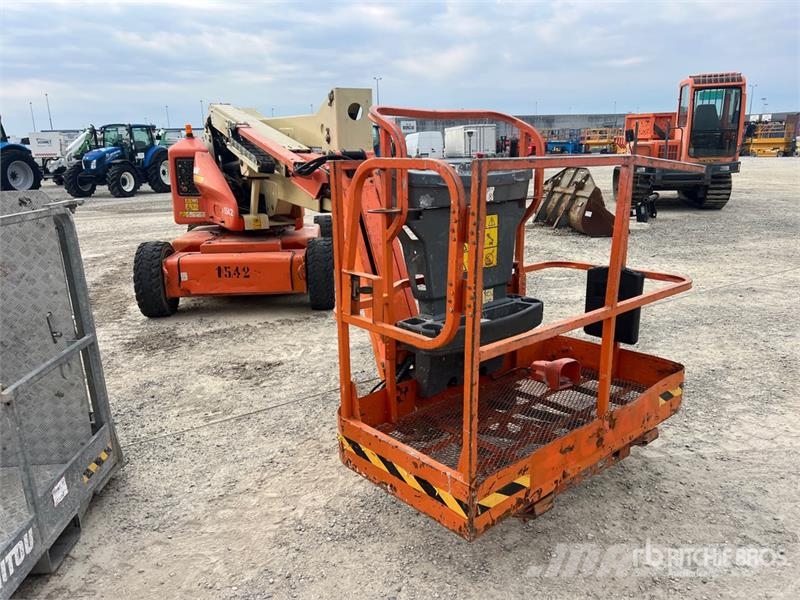 JLG E450AJ Electric Articulating Boom Lift (Inoperable Piattaforme a braccio articolato