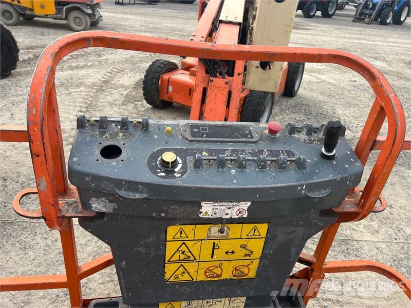 JLG E450AJ Electric Articulating Boom Lift (Inoperable Piattaforme a braccio articolato