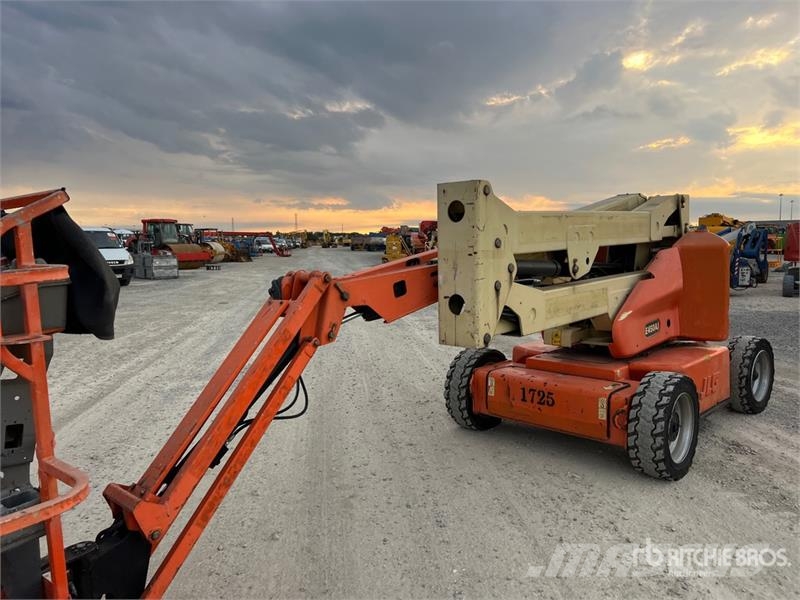 JLG E450AJ Electric Articulating Boom Lift Съчленени стрелови подемници