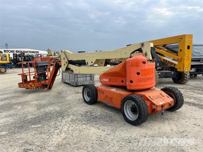 JLG E450AJ Electric Articulating Boom Lift (Inoperable Piattaforme a braccio articolato