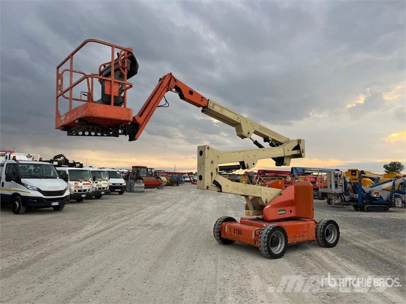 JLG E450AJ Electric Articulating Boom Lift Съчленени стрелови подемници