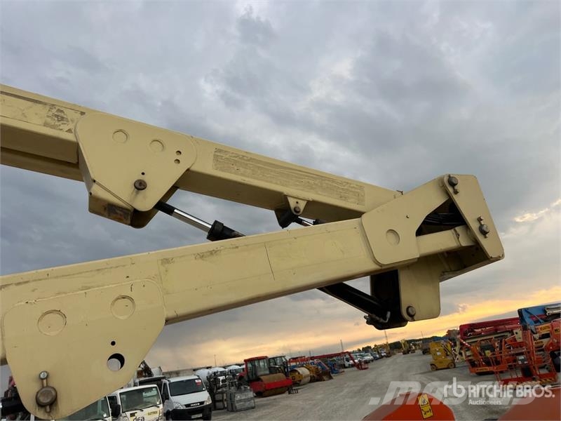 JLG E450AJ Electric Articulating Boom Lift Съчленени стрелови подемници