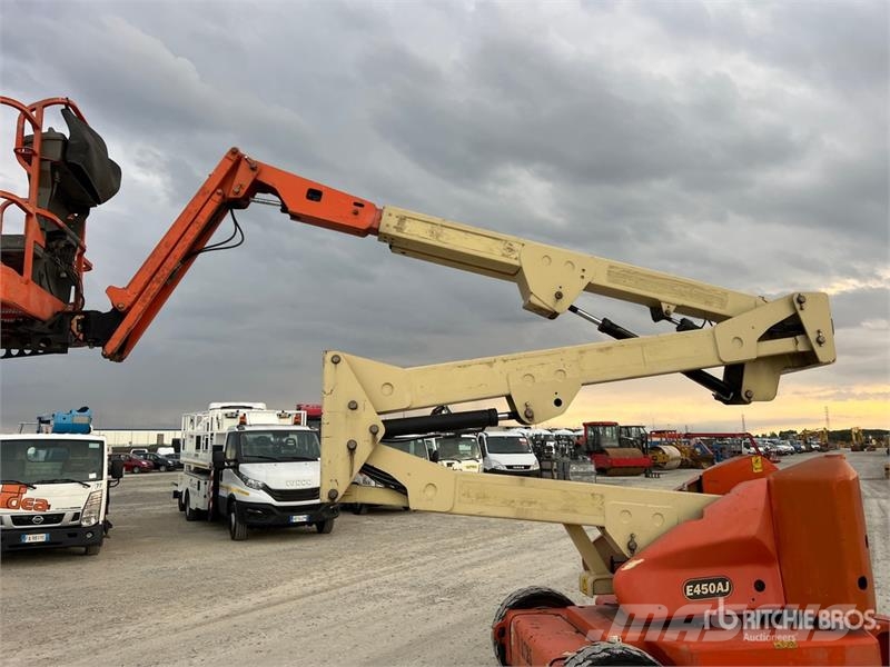 JLG E450AJ Electric Articulating Boom Lift Съчленени стрелови подемници