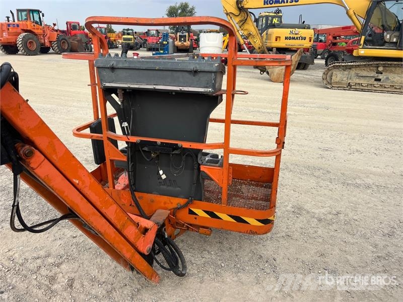JLG E450AJ Electric Articulating Boom Lift (Inoperable Piattaforme a braccio articolato