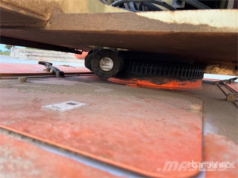 JLG E450AJ Electric Articulating Boom Lift Karos emelők