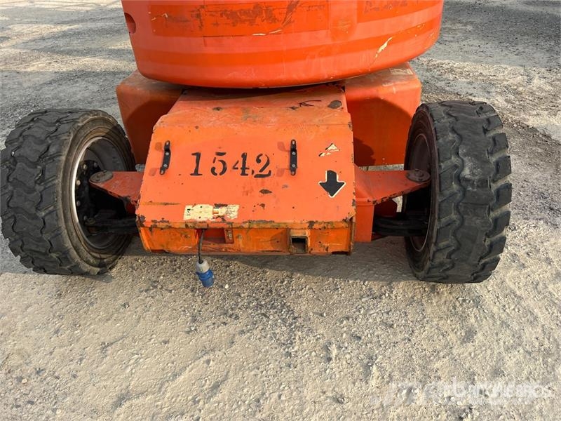 JLG E450AJ Electric Articulating Boom Lift (Inoperable Piattaforme a braccio articolato