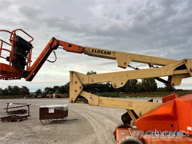 JLG E450AJ Electric Articulating Boom Lift Karos emelők