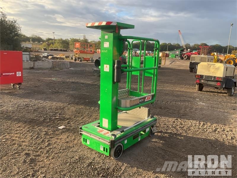 JLG Eco Lift Vertical Mast Lift Vertical mast lifts