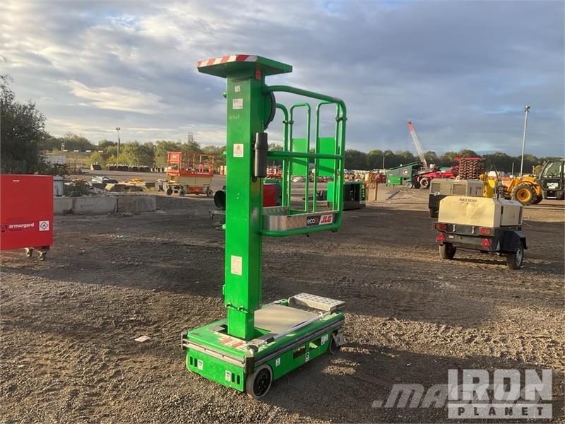 JLG Eco Lift Vertical Mast Lift Vertical mast lifts