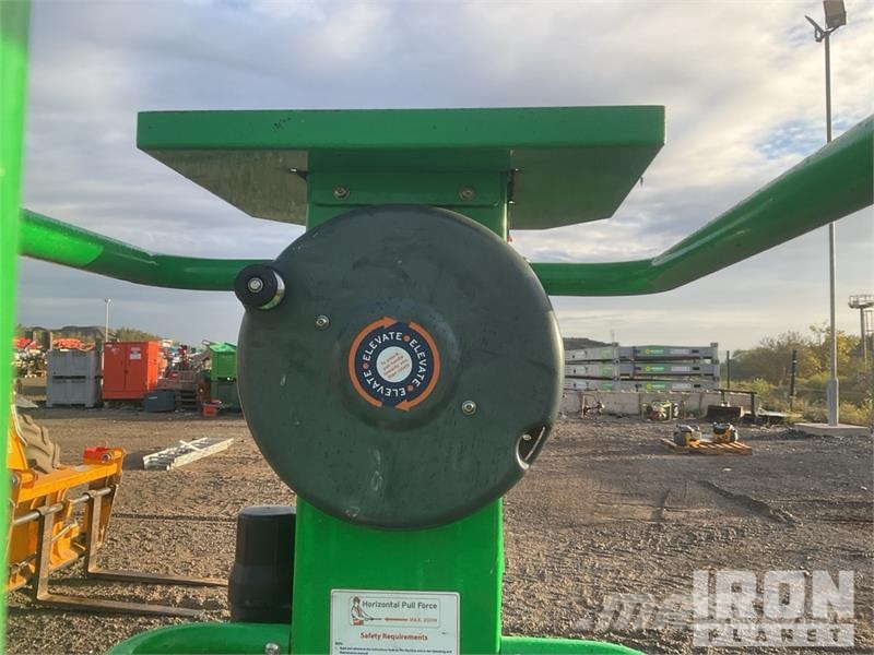 JLG Eco Lift Vertical Mast Lift Vertical mast lifts