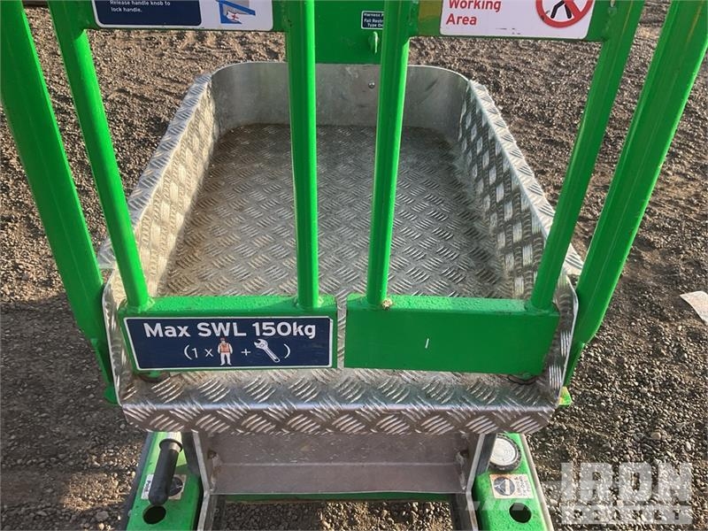 JLG Eco Lift Vertical Mast Lift Vertical mast lifts