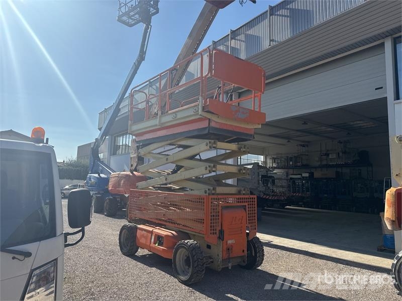 JLG M4069 Bi-Energy Scissor Lift Škarjaste dvižne ploščadi