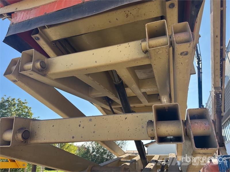 JLG M4069 Bi-Energy Scissor Lift Škarjaste dvižne ploščadi