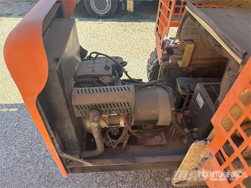 JLG M4069 Bi-Energy Scissor Lift Škarjaste dvižne ploščadi