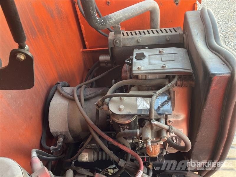JLG M600JP 2WD Electric Articulating Boom Lift 관절형 전동이동 리프트