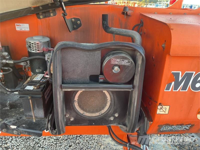 JLG M600JP 2WD Electric Articulating Boom Lift 관절형 전동이동 리프트