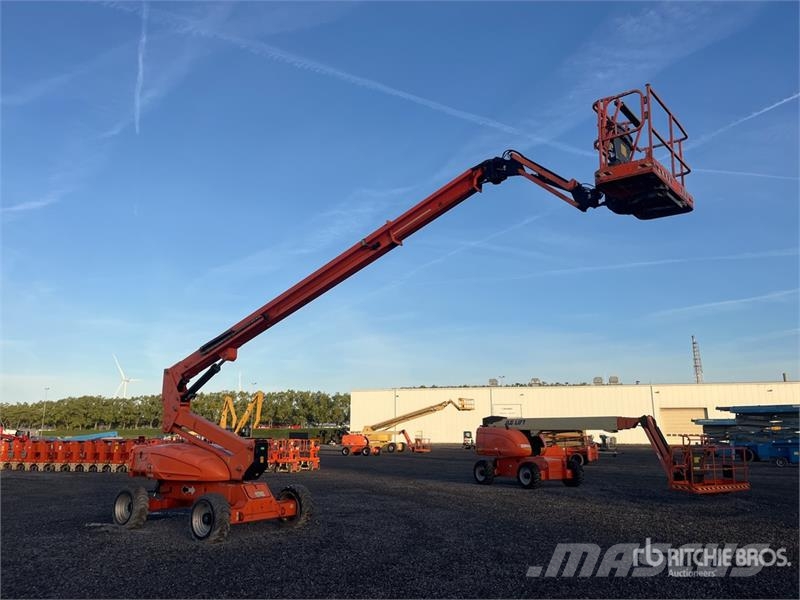 JLG M600JP 2WD Electric Articulating Boom Lift 관절형 전동이동 리프트