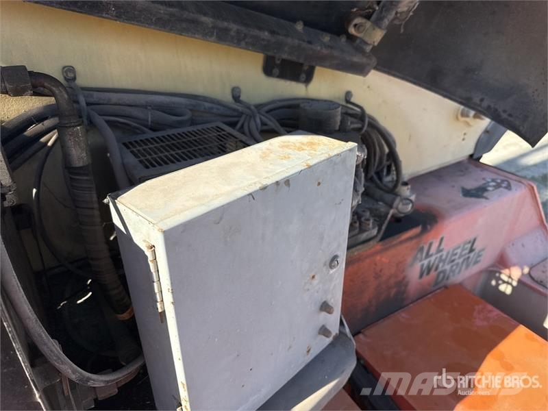 JLG M600JP 4WD Electric Telescopic Boom Lift (Inoperab Teleskopske dvižne ploščadi