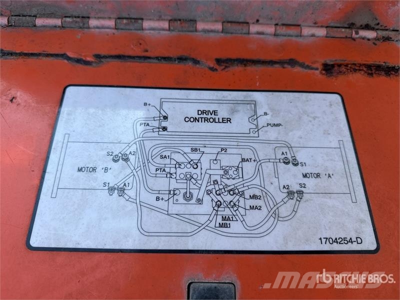 JLG M600JP 4WD Electric Telescopic Boom Lift (Inoperab Teleskopske dvižne ploščadi
