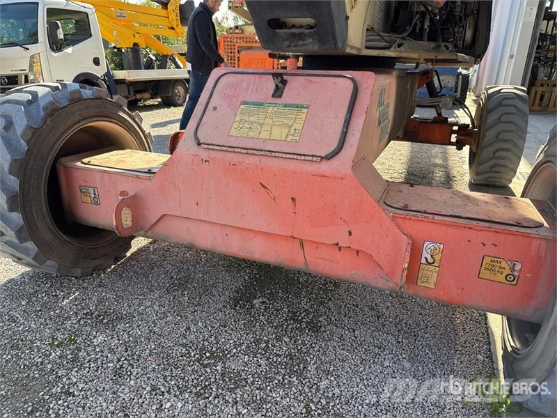 JLG M600JP 4WD Electric Telescopic Boom Lift (Inoperab Teleskopske dvižne ploščadi