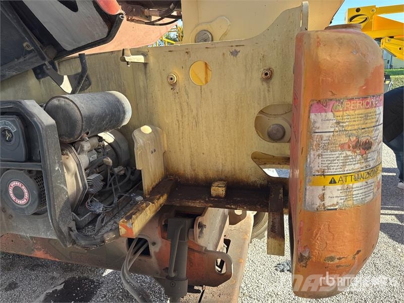 JLG M600JP 4WD Electric Telescopic Boom Lift (Inoperab Teleskopske dvižne ploščadi