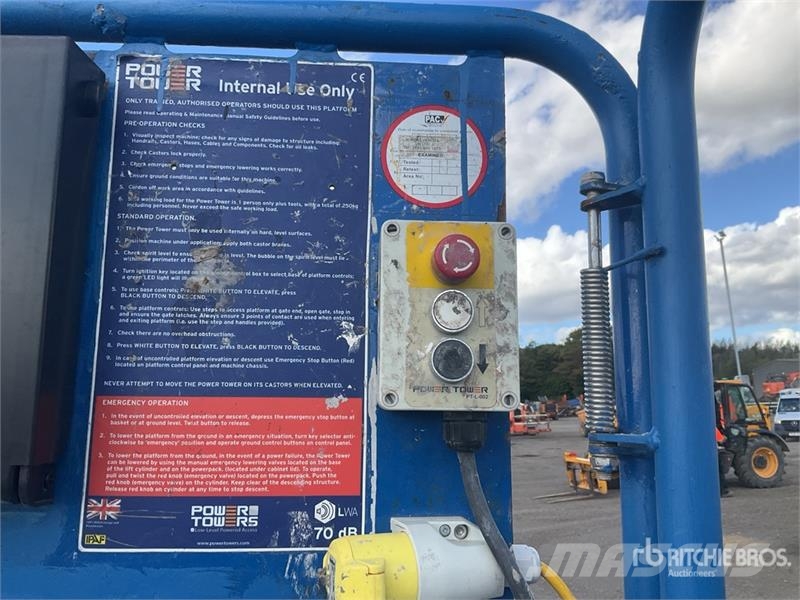 JLG Power Tower Saxliftar