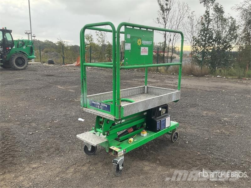JLG Power Tower Electric Scissor Lift Makazaste platforme