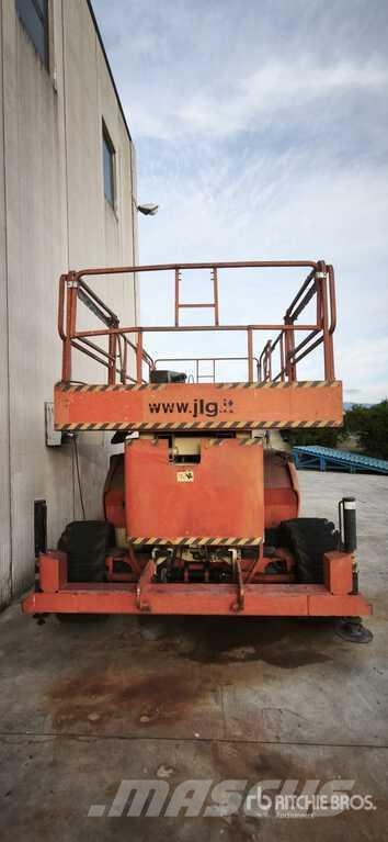 JLG RT4394 Scissor Lift (Inoperable) رافعات مقصية الشكل