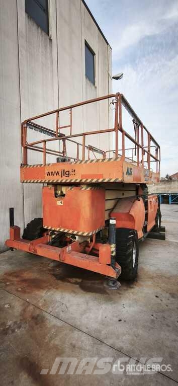 JLG RT4394 Scissor Lift (Inoperable) رافعات مقصية الشكل