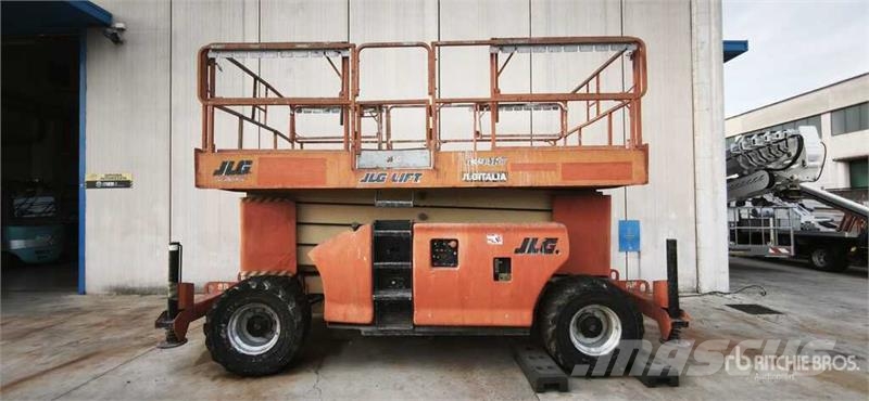 JLG RT4394 Scissor Lift (Inoperable) رافعات مقصية الشكل