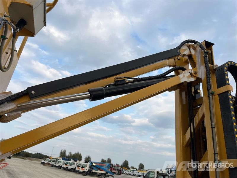 JLG Toucan 1010 Vertical Mast Lift Personenaufzüge