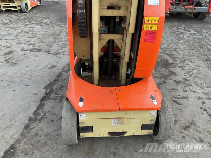 JLG Toucan 10E 2WD Electric Telescopic Boom Lift Nacelles télescopiques