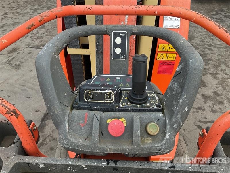 JLG Toucan 10E 2WD Electric Telescopic Boom Lift Nacelles télescopiques