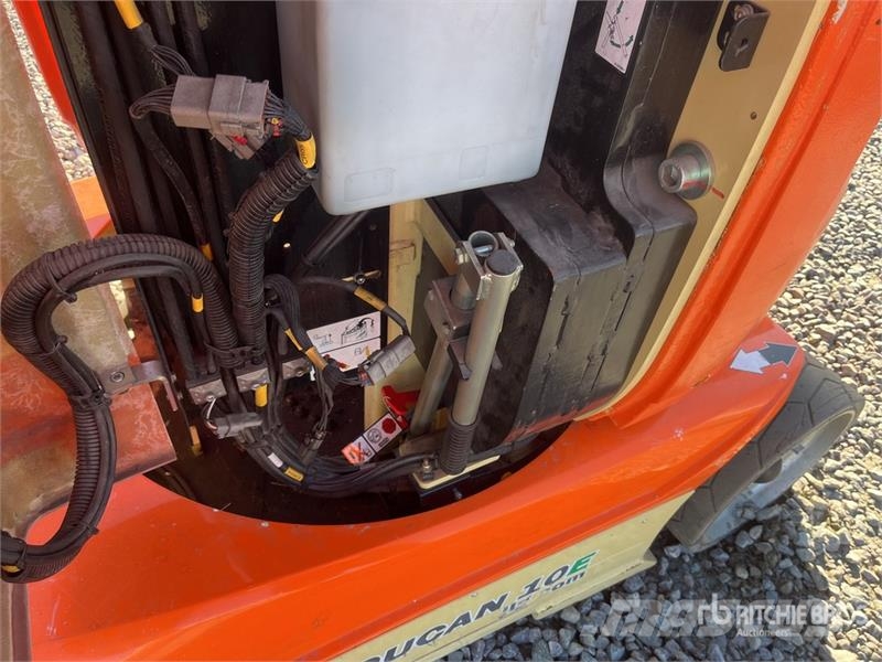 JLG Toucan 10E Vertical Mast Lift Vertikalna dvigala