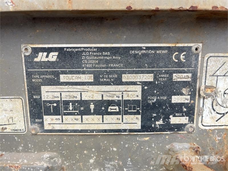 JLG Toucan 10E Vertical Mast Lift Vertikālie pacēlāji