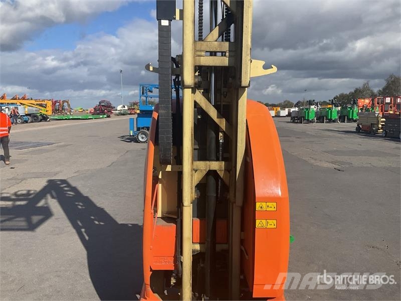 JLG Toucan 10E Vertical Mast Lift Personenaufzüge