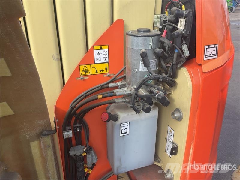 JLG Toucan 10E Vertical Mast Lift Personenaufzüge