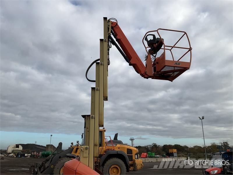 JLG Toucan 12e Plus Vertical Mast Lift رافعات السارية الرأسية