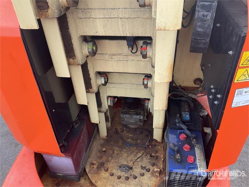 JLG Toucan 12E Vertical Mast Lift Ανυψωτήρες με κατακόρυφους πυλώνες