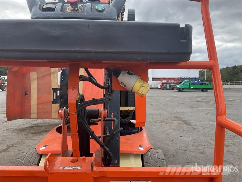 JLG Toucan 12E Vertical Mast Lift Ανυψωτήρες με κατακόρυφους πυλώνες