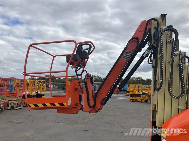 JLG Toucan 12E Vertical Mast Lift Ανυψωτήρες με κατακόρυφους πυλώνες