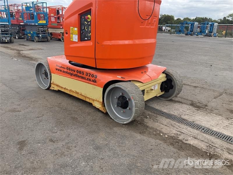 JLG Toucan 12E Vertical Mast Lift Ανυψωτήρες με κατακόρυφους πυλώνες