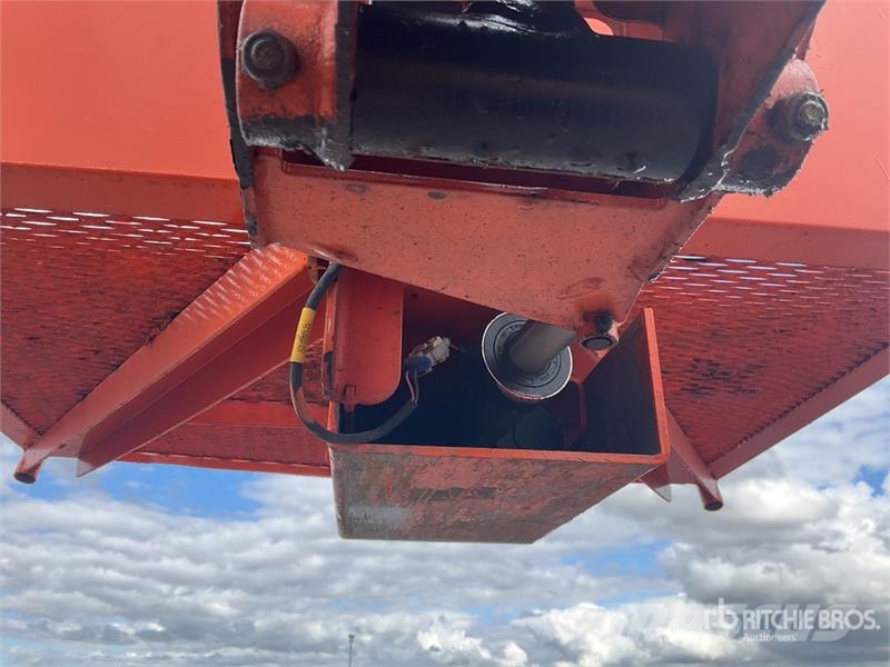 JLG Toucan 12E Vertical Mast Lift Ανυψωτήρες με κατακόρυφους πυλώνες