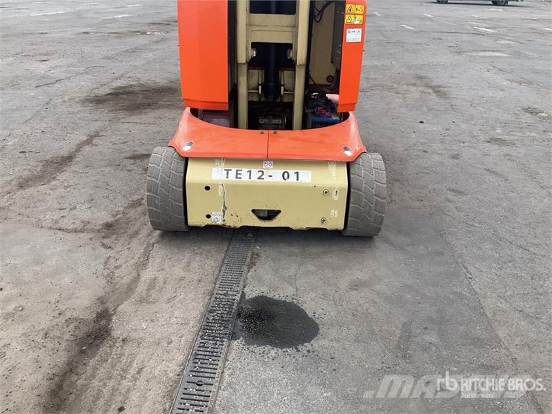 JLG Toucan 12E Vertical Mast Lift Ανυψωτήρες με κατακόρυφους πυλώνες