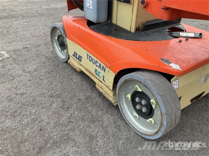 JLG TOUCAN 8E Vertical Mast Lift رافعات السارية الرأسية