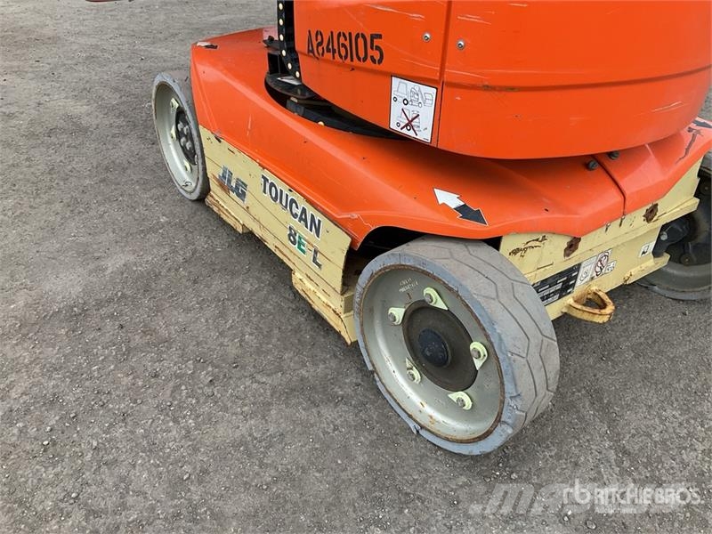JLG TOUCAN 8E Vertical Mast Lift رافعات السارية الرأسية