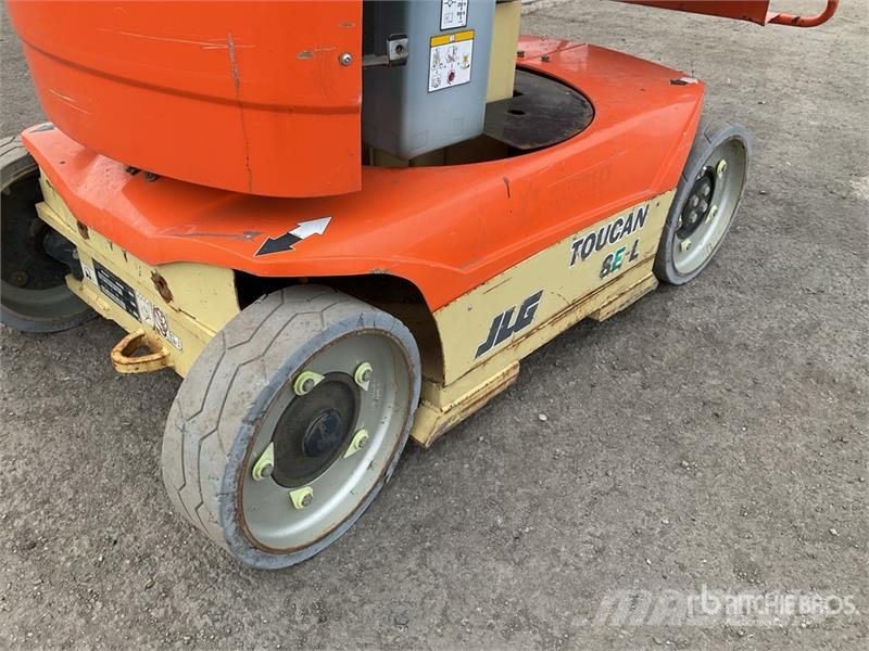 JLG TOUCAN 8E Vertical Mast Lift رافعات السارية الرأسية